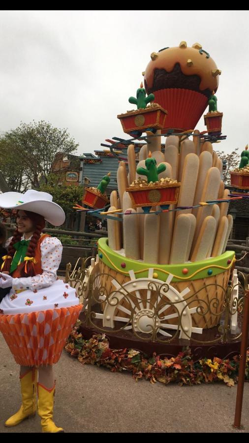 F&B'S Garden 10 Min Disneyland Paris Montry Ngoại thất bức ảnh