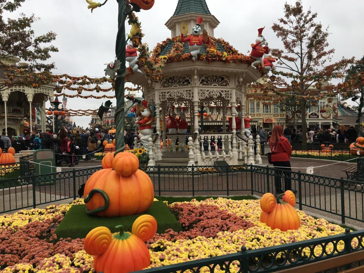 F&B'S Garden 10 Min Disneyland Paris Montry Ngoại thất bức ảnh