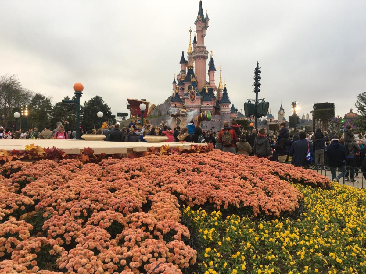F&B'S Garden 10 Min Disneyland Paris Montry Ngoại thất bức ảnh